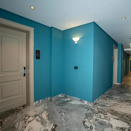 Otel Mozart 4*