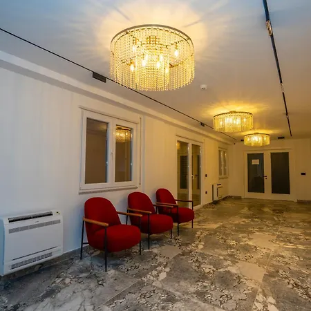 Mozart Otel 4*