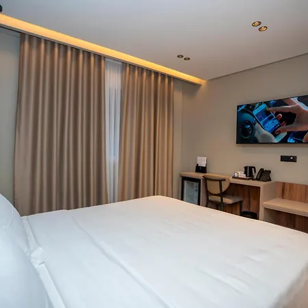 Mozart Otel 4*