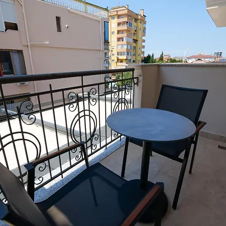 Otel Mozart 4*