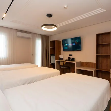 Mozart Hotel Szkodra